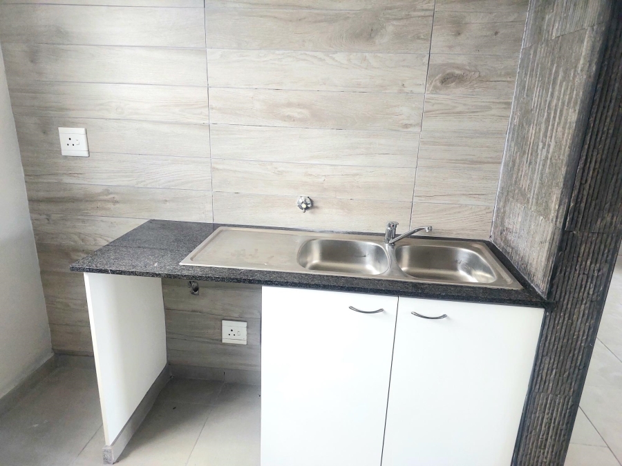 2 Bedroom Property for Sale in Moorreesburg Western Cape